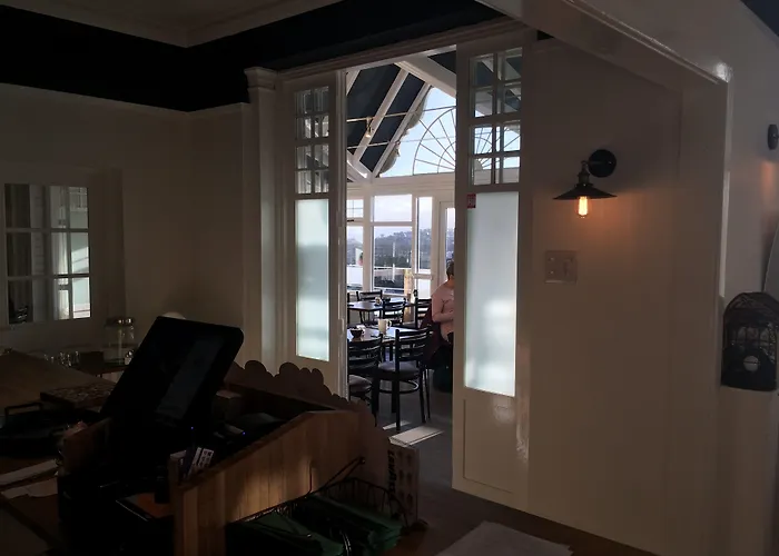 The Mount Rooms Barry
