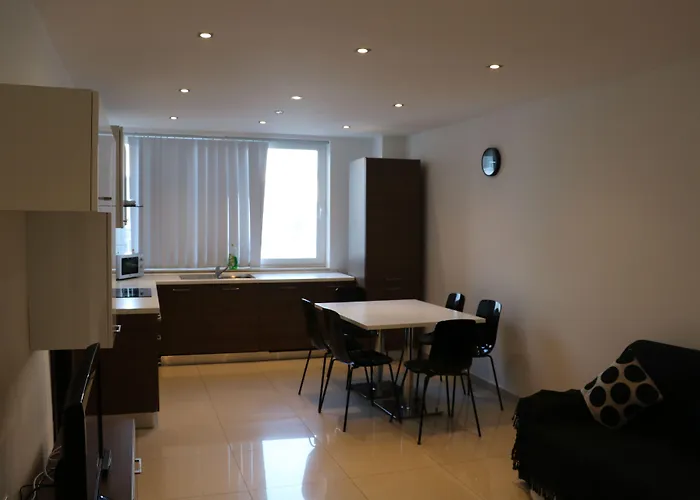 Instyle Aparthotel San Julián