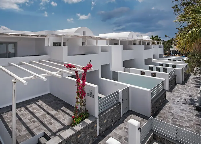 Meltemi Excelsior Suites Perissa 