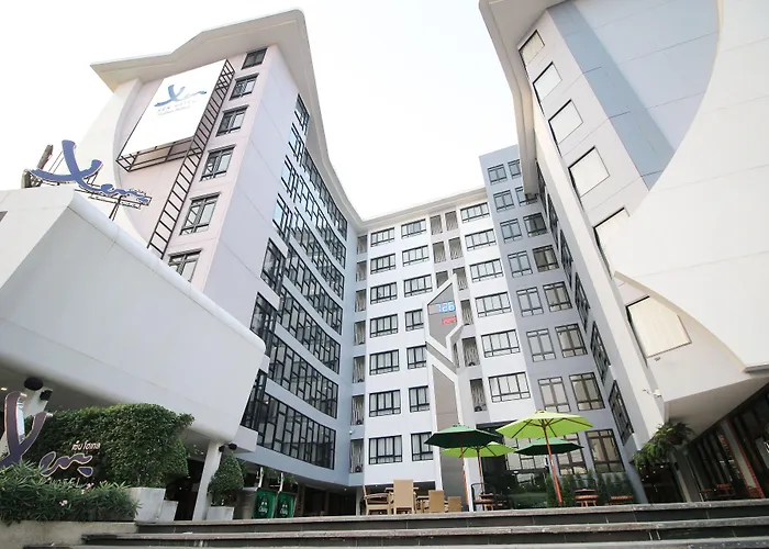Xen Hotel Nakhon Pathom - Sha Plus