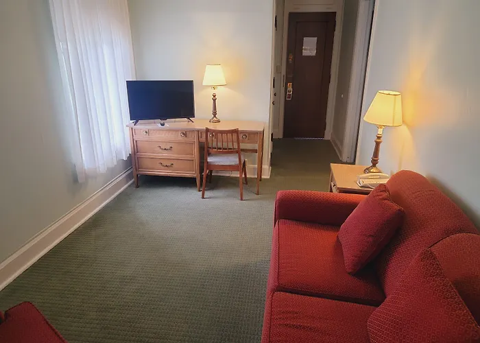 Penn Wells Hotel Wellsboro