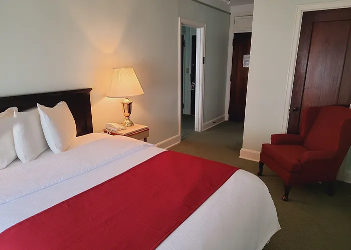 Penn Wells Hotel Wellsboro
