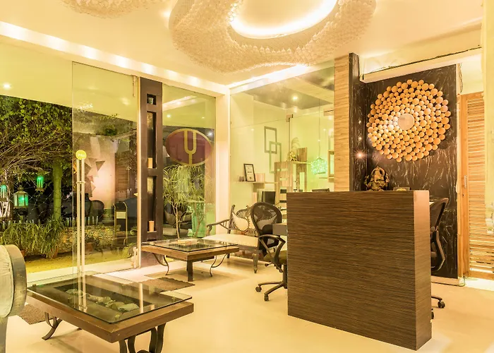 Yahvi Hotel Vadodara