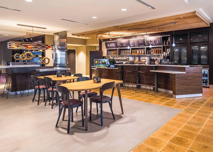 Courtyard By Marriott Detroit Farmington Hotel Farmington Hills