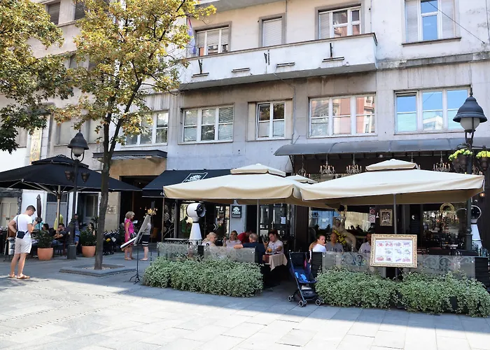 Dominic Smart & Luxury Suites - Republic Square Belgrade