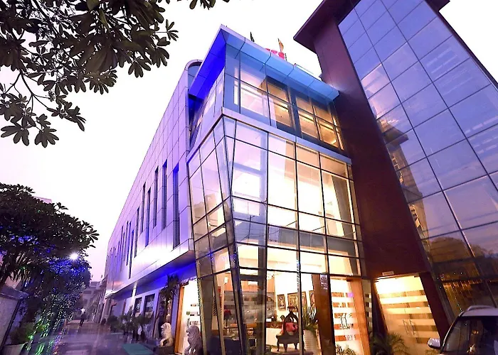 Hotel Kridha Residency - Opposite Prem Mandir Vrindavan Mathura