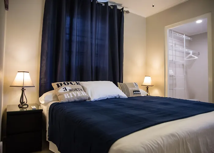 The Pier Beach Inn & Suites Willemstad