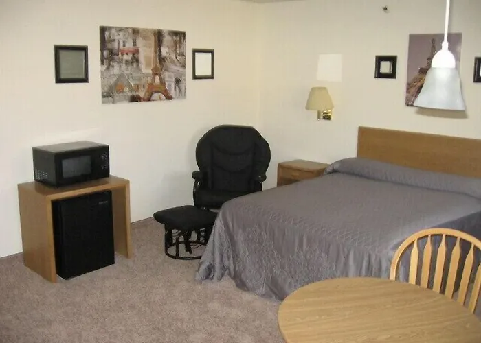 Little Bear Motel Green River