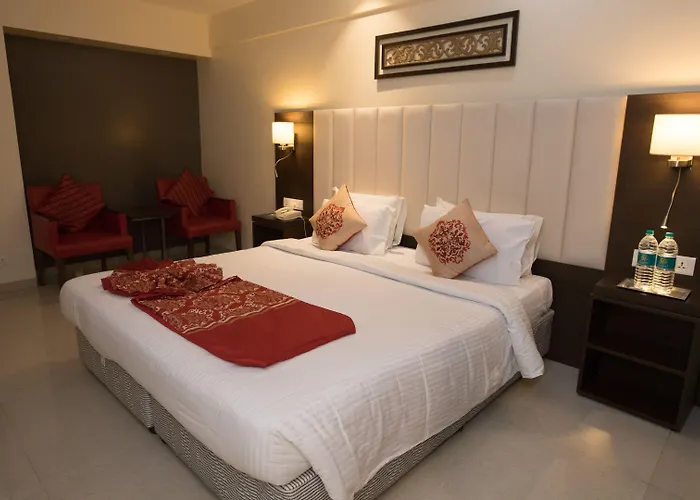 Hotel Ganpat Grand Palani