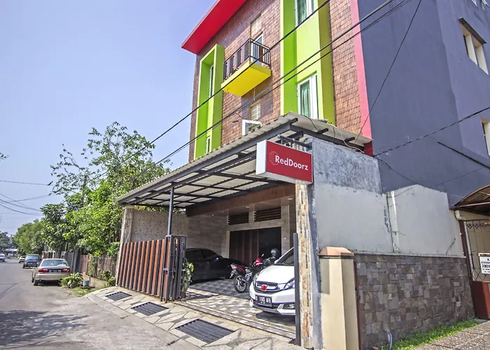 Reddoorz Near Trans Studio Mall 2 Bandung