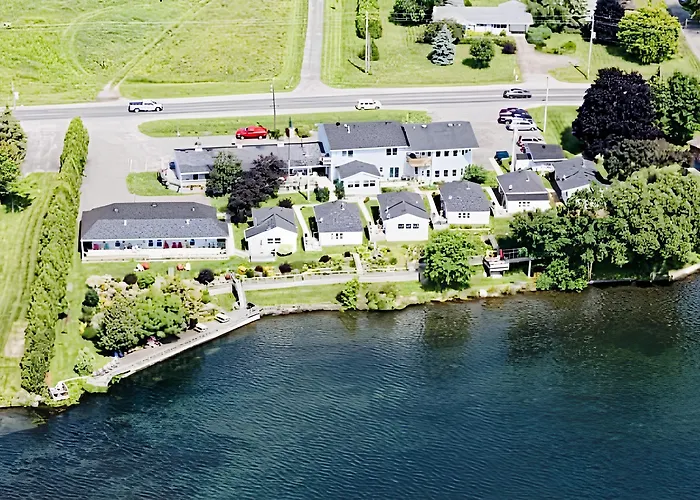 Dewar'S Inn And Cottages Prescott