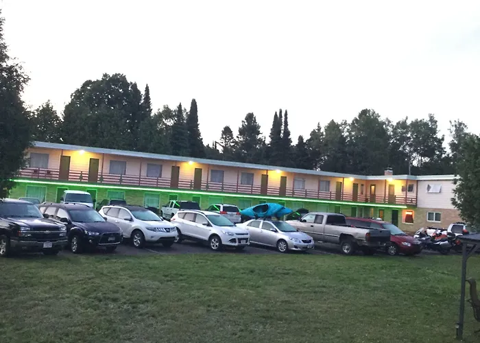 Cedars Motel Ironwood