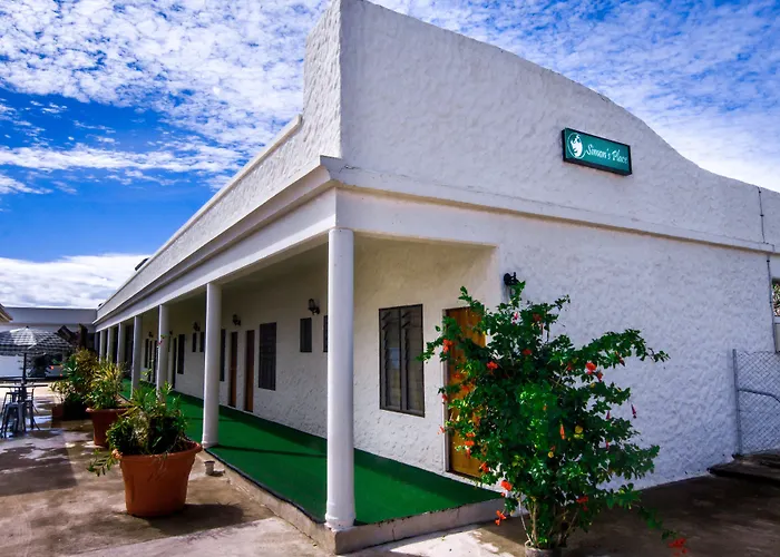 Simon'S Place Nuku'alofa