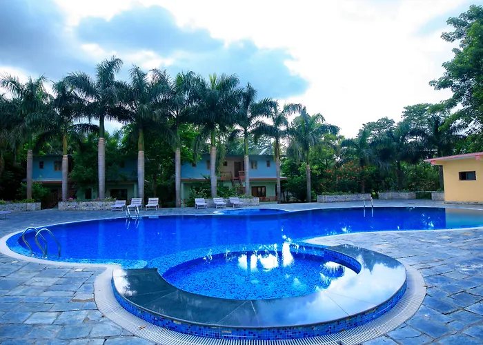 Chitwan Paradise Hotel Sauraha