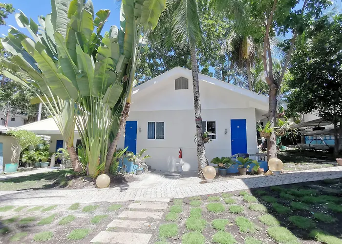 Pescadores Suites Moalboal