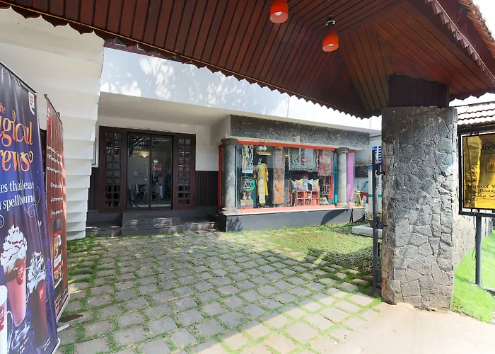 Oyo 16778 House Of Yesudas Kochi