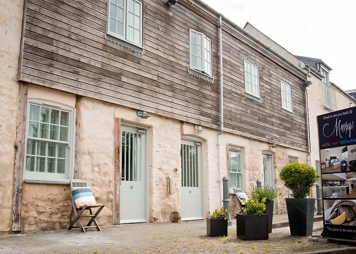 Mannings Hotel Truro