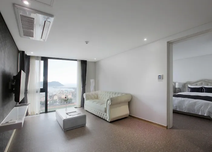 Eins Hotel Seogwipo