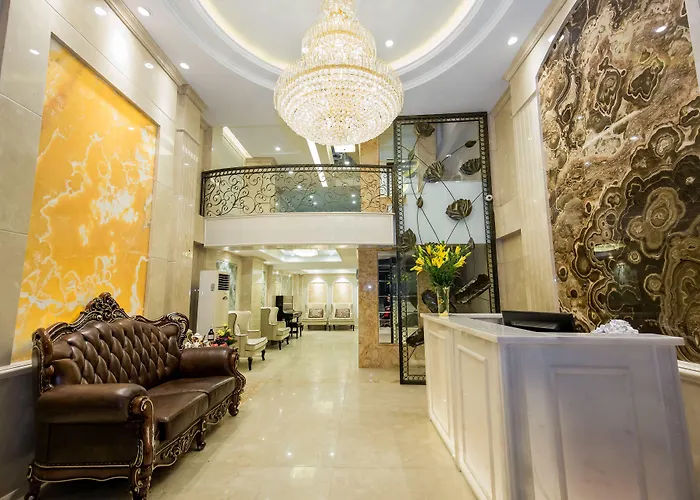 Little Hanoi Deluxe Hotel