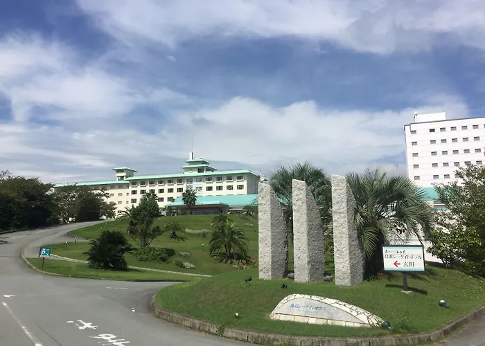 Toba Seaside Hotel