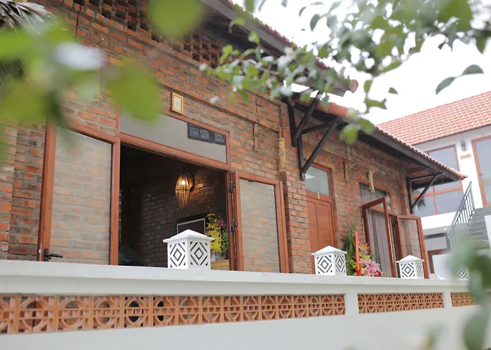 Hue Riverside Villa