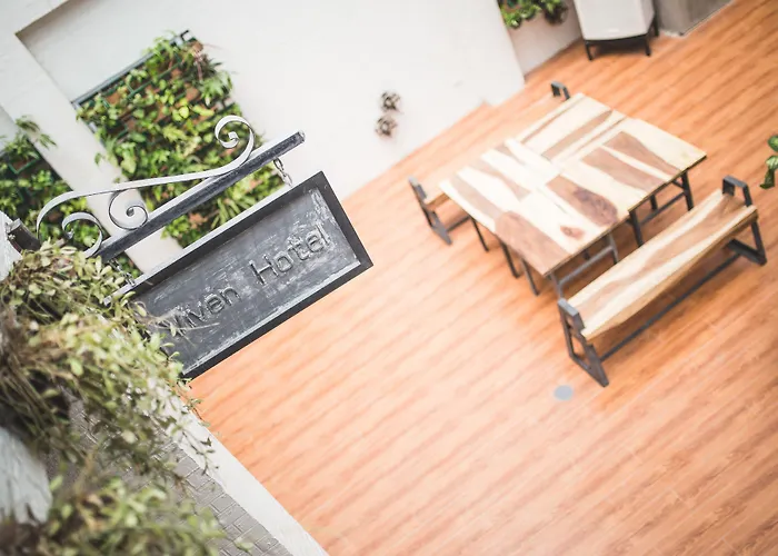 Viven Hotel Laoag
