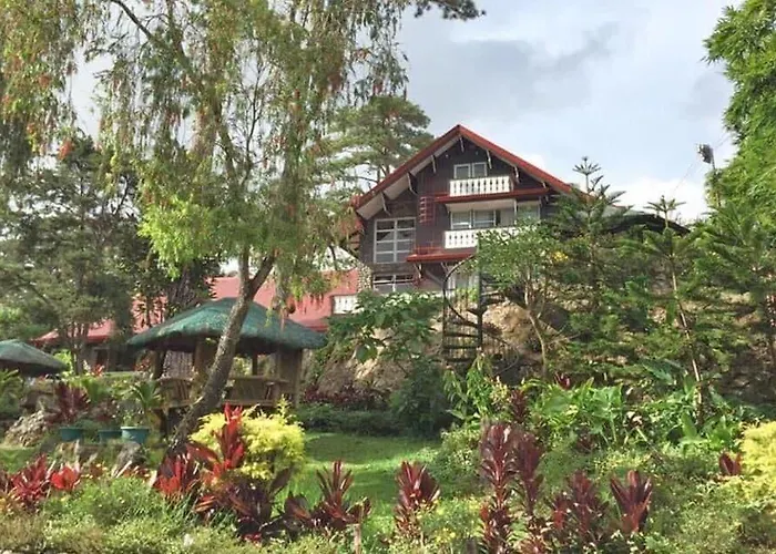 Log Cabin Hotel - Baguio Baguio City