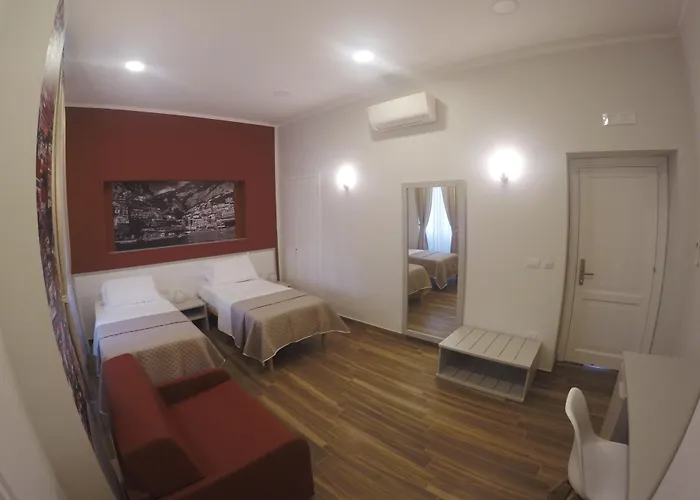 Rooms Stazione Centrale Nápoly