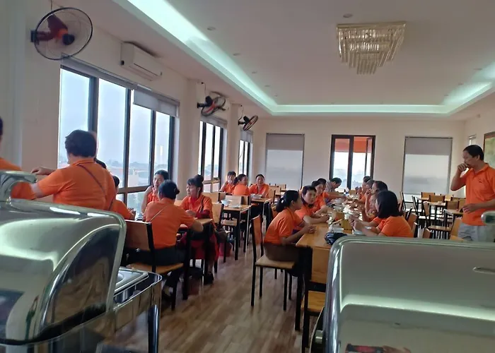 Van Giang Hotel Ninh Bình