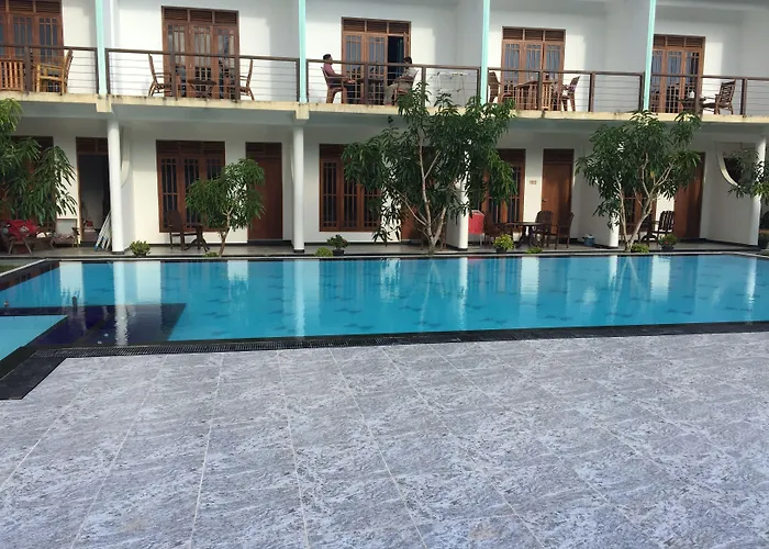 Wavelength Hotel & Wellness Center Mirissa