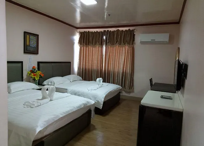 Meaco Royal Hotel - Taytay