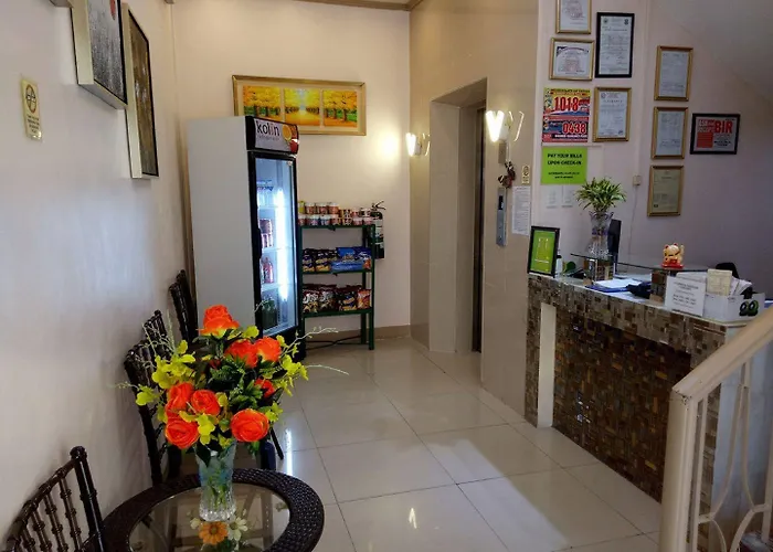 Meaco Royal Hotel - Taytay