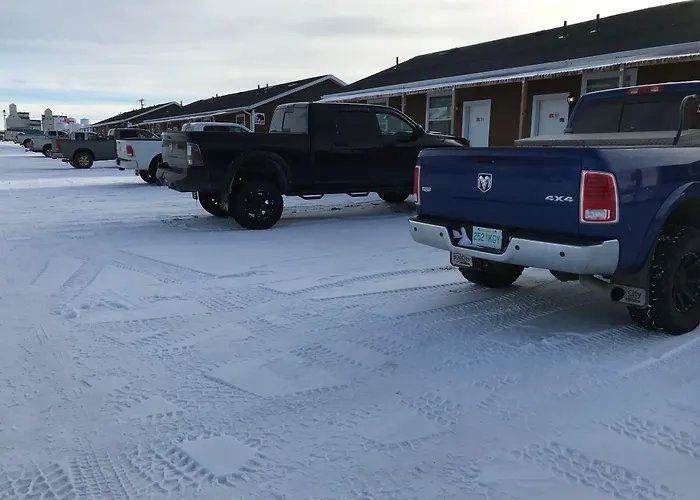 Bear'S Den Lodge Shaunavon