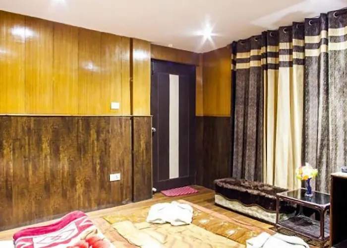 Hotel Shanti Palace Darjeeling 