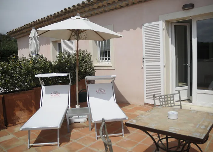 Hotel Villa Les Rosiers Grimaud