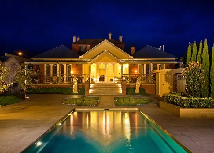 Freeman On Ford Bed & Breakfast Beechworth