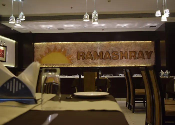 Hotel Ramashray Paradise Dewas