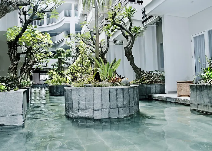 Aston Canggu Beach Resort Kuta Lombok