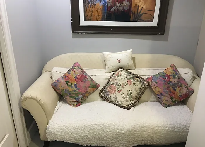 White House Bed And Breakfast Vancouver