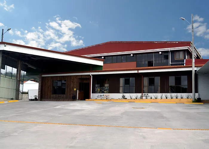 Hotel Las Brumas Cartago