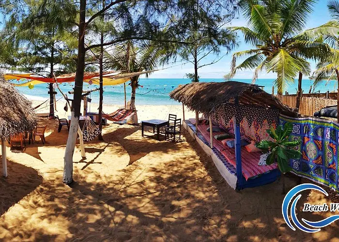 Beach Wave Hotel Arugam Bay
