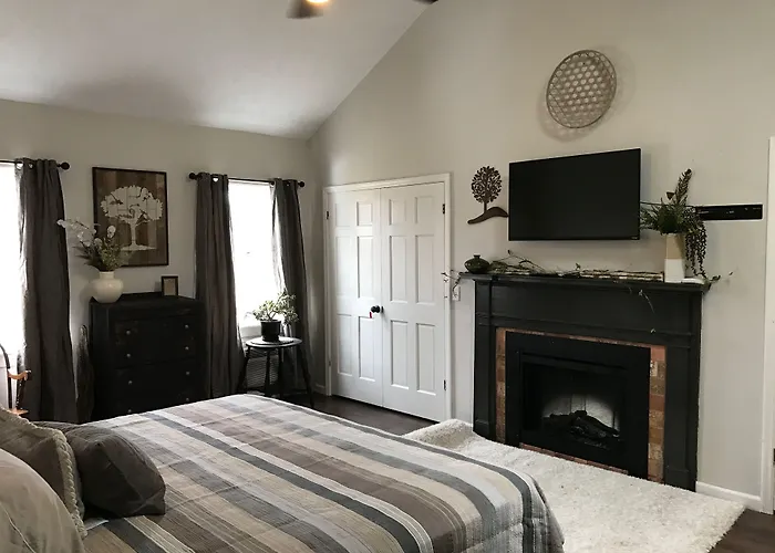 Creekside Inn Oneida