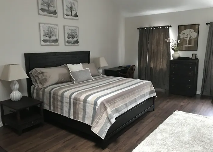 Creekside Inn Oneida