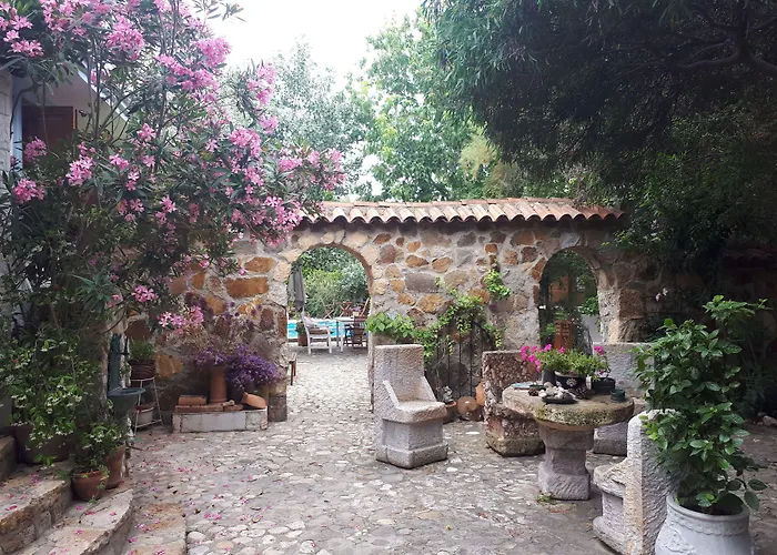 Kemerbag 29 Guest House 12 Yaş Üstü Bozcaada