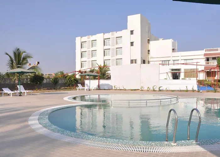 Goverdhan Greens Resort Dwarka L Hotels In Dwarka