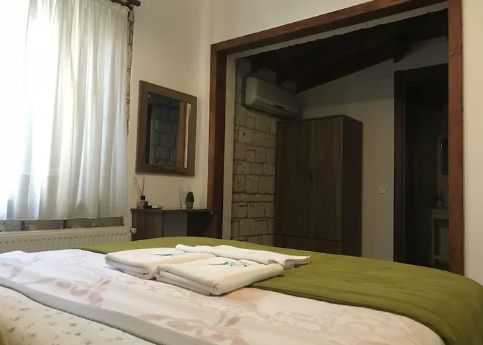 ZEVKLİLER ALAÇATI hotel