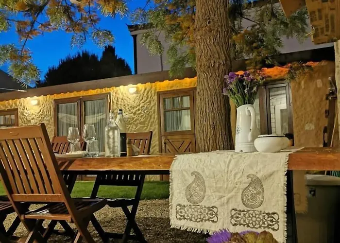ZEVKLİLER ALAÇATI hotel