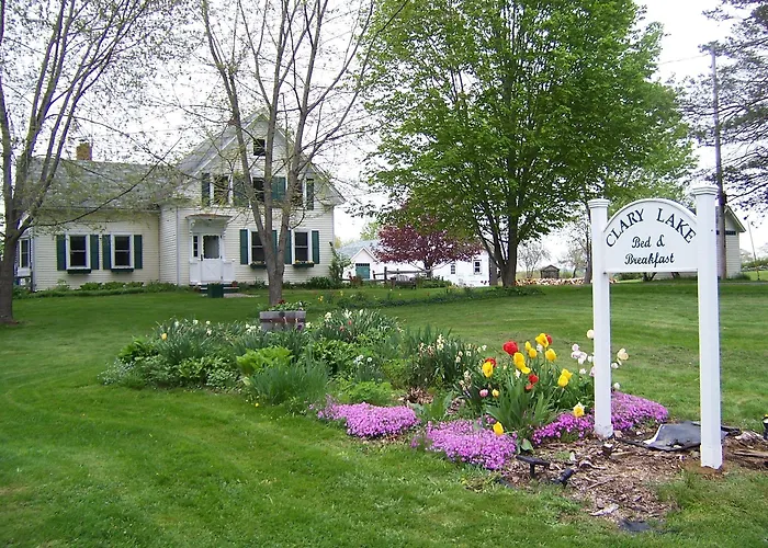 Clary Lake Bed And Breakfast Jefferson