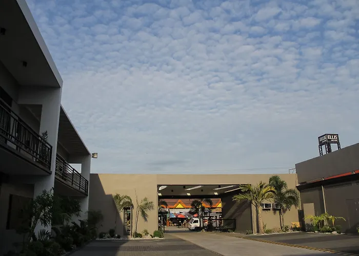 The Horizon Suites And Arcade General Santos City