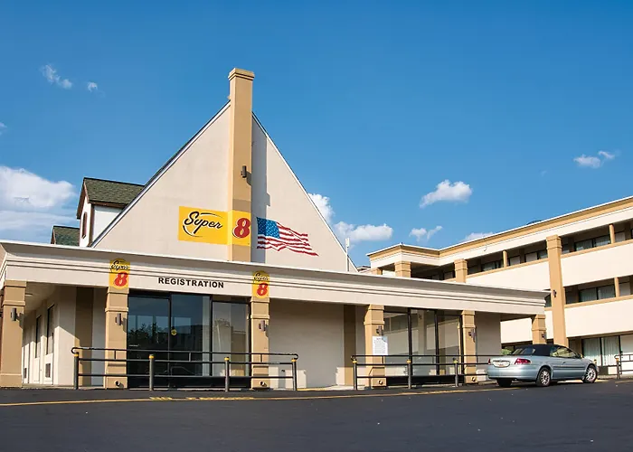 Super 8 Alexandria By Wyndham